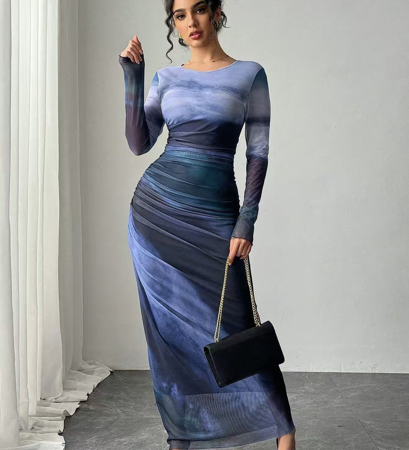 Natalia | Vestido Maxi Bodycon de Manga Larga Impreso y Cómodo